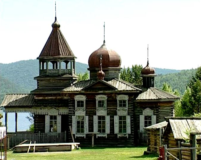 Excursion to museum "Taltsi"